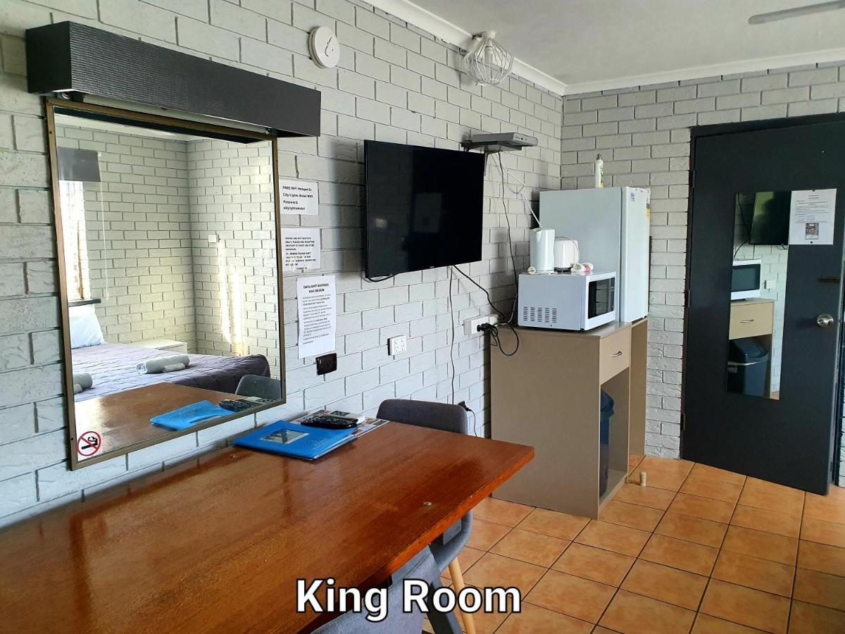 City Lights Motel Tweed Heads Bagian luar foto
